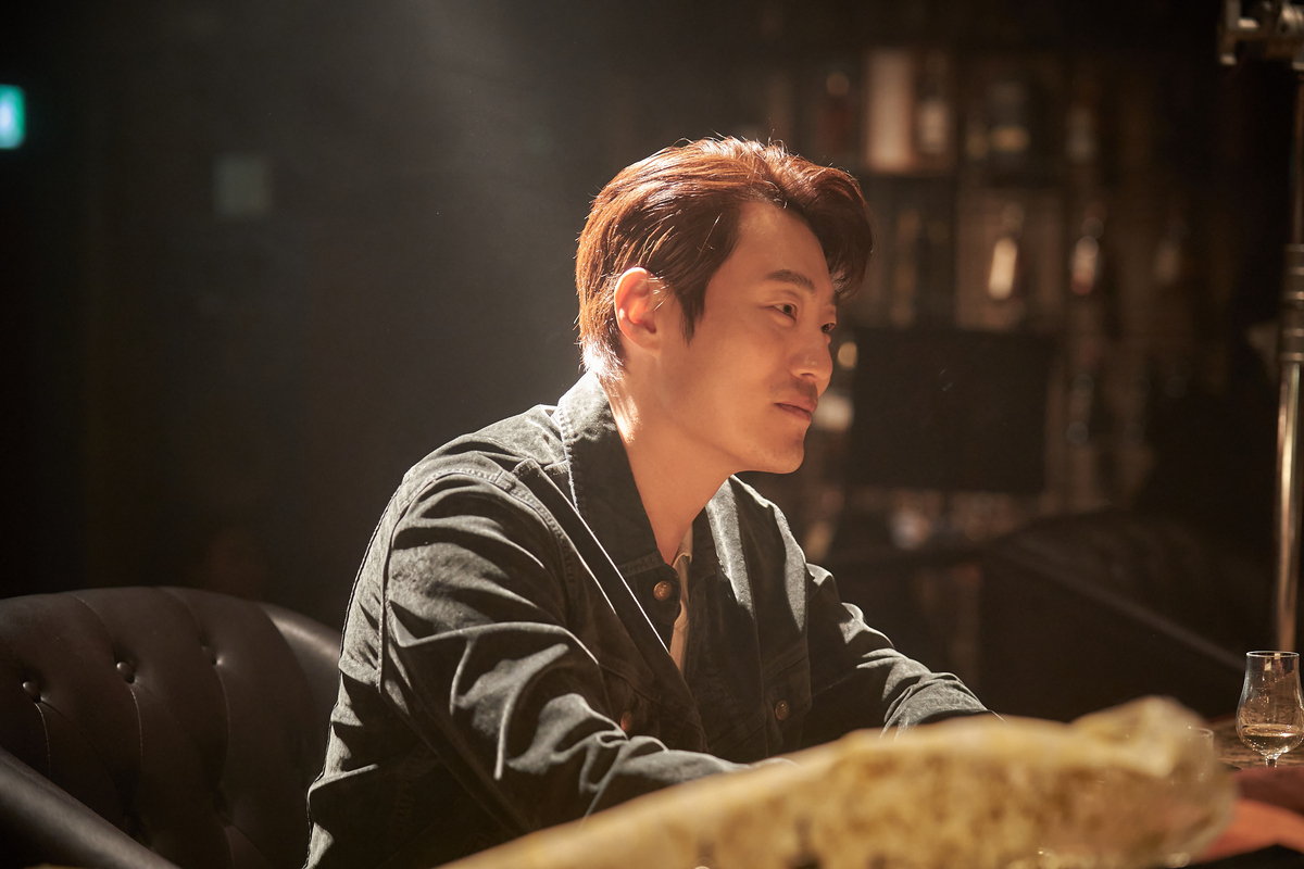 Lee Hee Jun shines with a standout performance in Disney Plus thriller Nine Puzzle