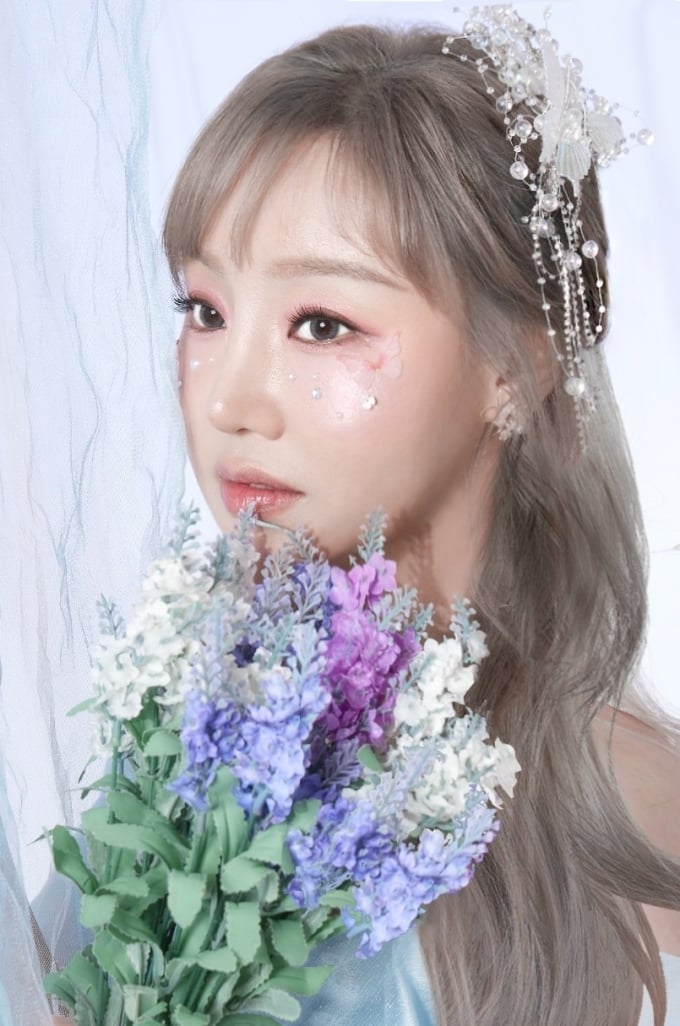 RaiSeul captivates listeners with her new single featuring traditional haegum