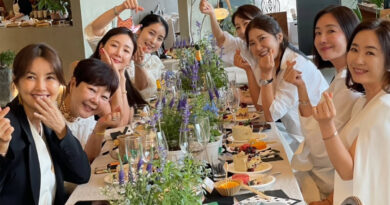 A Timeless Friendship Celebrated: Actress Shin Ae-ra Honors Choi Ji-woo’s 50th Birthday