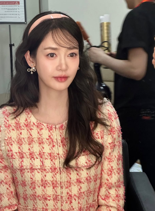 K-pop star Sung Yu-ri remains active in her career despite husband's legal issues.