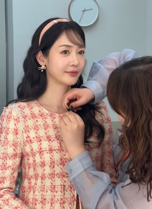Amidst personal turmoil, Sung Yu-ri continues to engage fans with her projects.