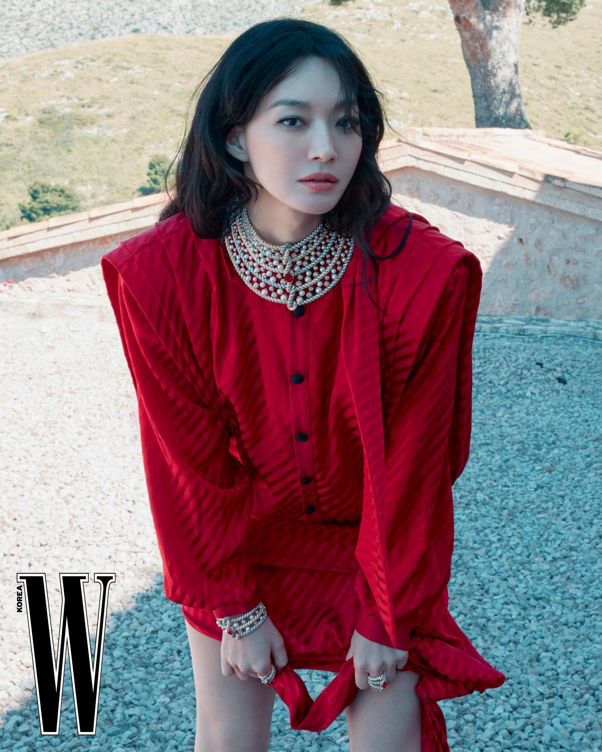 Shin Mina captivates with Louis Vuitton Virtuosity Jewelry in Mallorca photo shoot