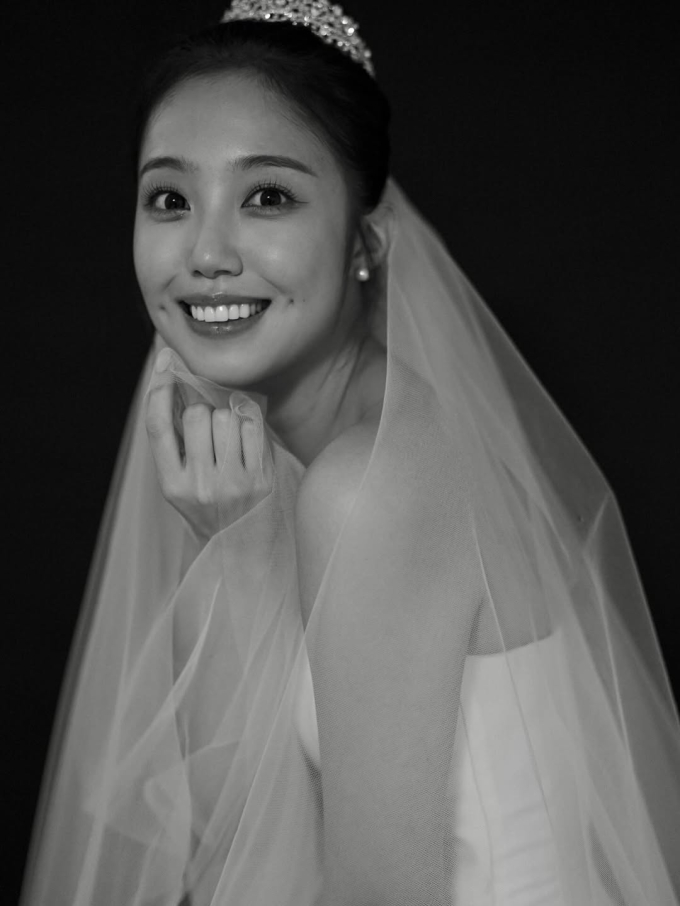 Musical star Lee Sang-Ah announces her wedding with gratitude