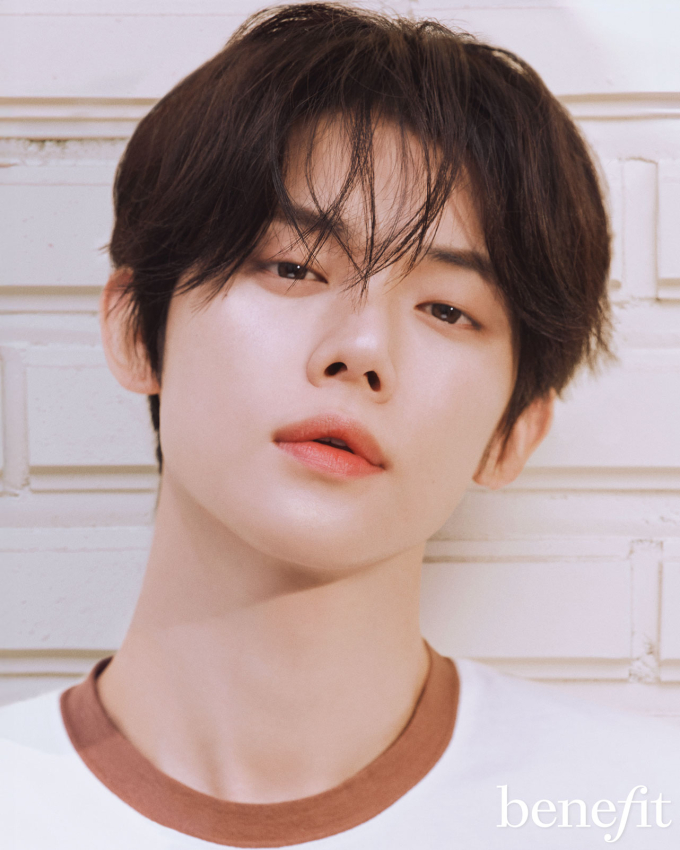 YEONJUN from TXT showcases glow with Benefit products in stunning photoshoot
