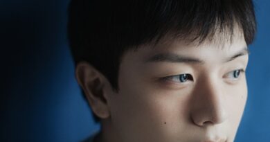 Yook Sungjae’s First Mini Album ‘All About Blue’ Unveiled