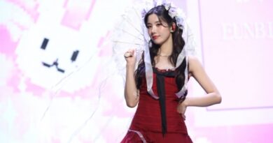 Kwon Eun-bi Captivates Fans at Her Debut Solo Fan Meeting in Chongqing